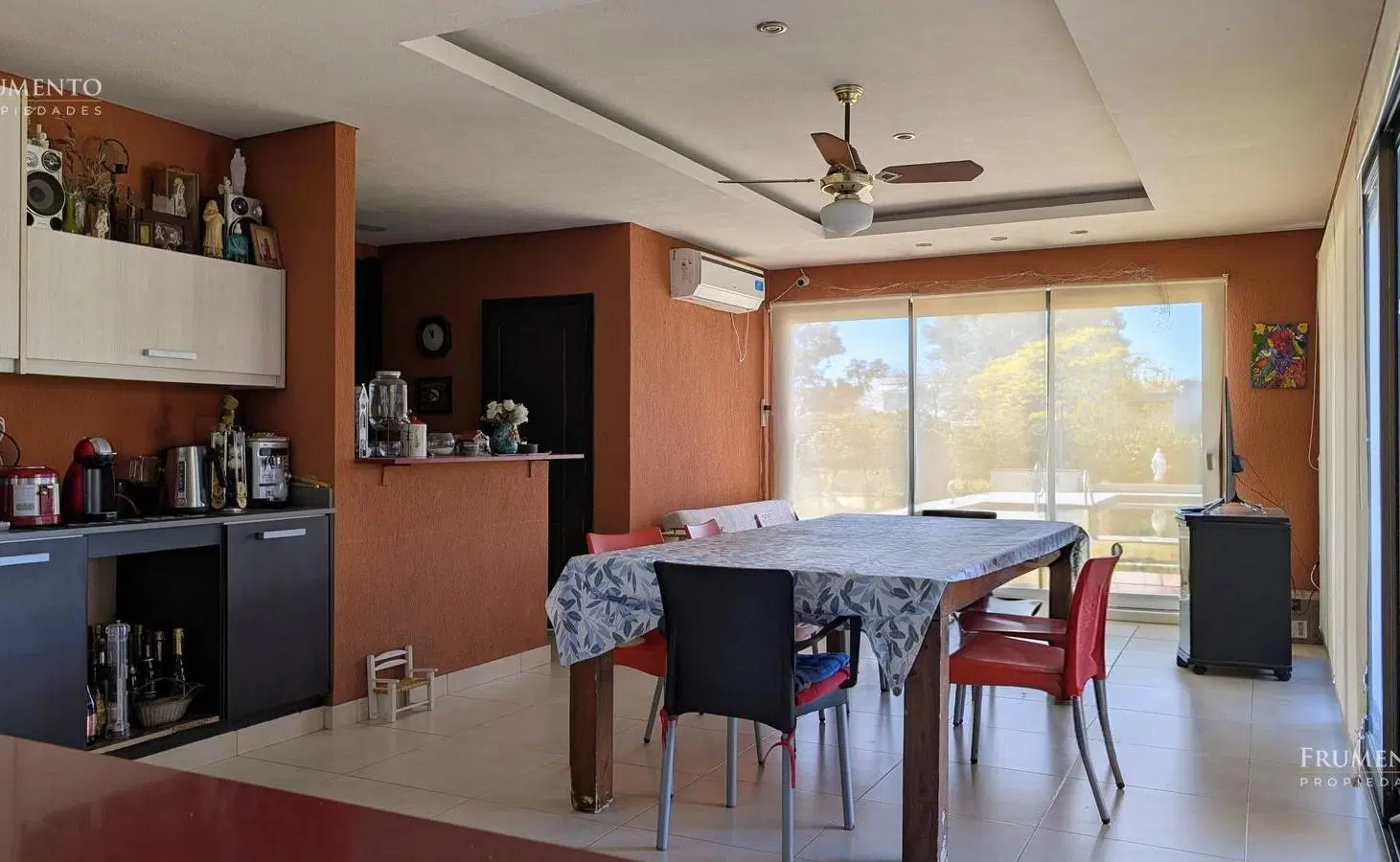 Casa 9 ambientes en Pilara, 1500 M2 de terreno 4