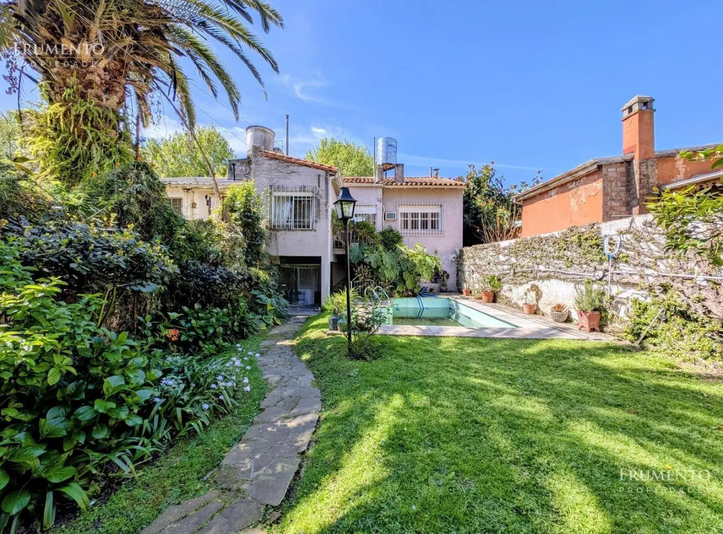 CASA 4 AMBIENTES CON JARDIN Y PILETA EN TIGRE 3