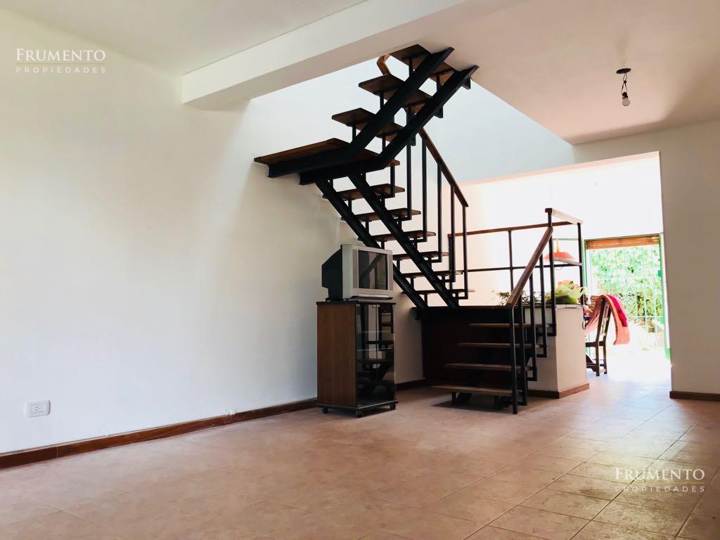 Foto de DUPLEX 4 AMBIENTES CON PATIO DE 60 M2, PARRILLA Y COCHERA EN FLORIDA, imagen 1