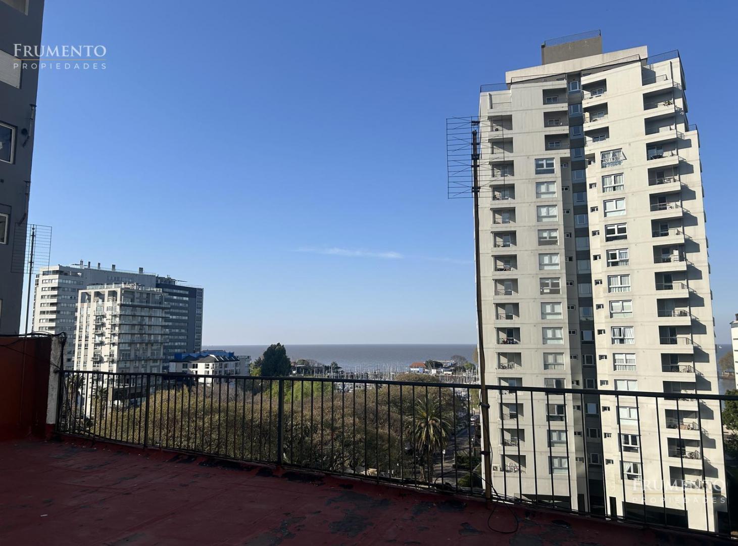 Foto de DEPARTAMENTO 3 AMBIENTES EN AV. LIBERTADOR CON COCHERA CUBIERTA, imagen 4