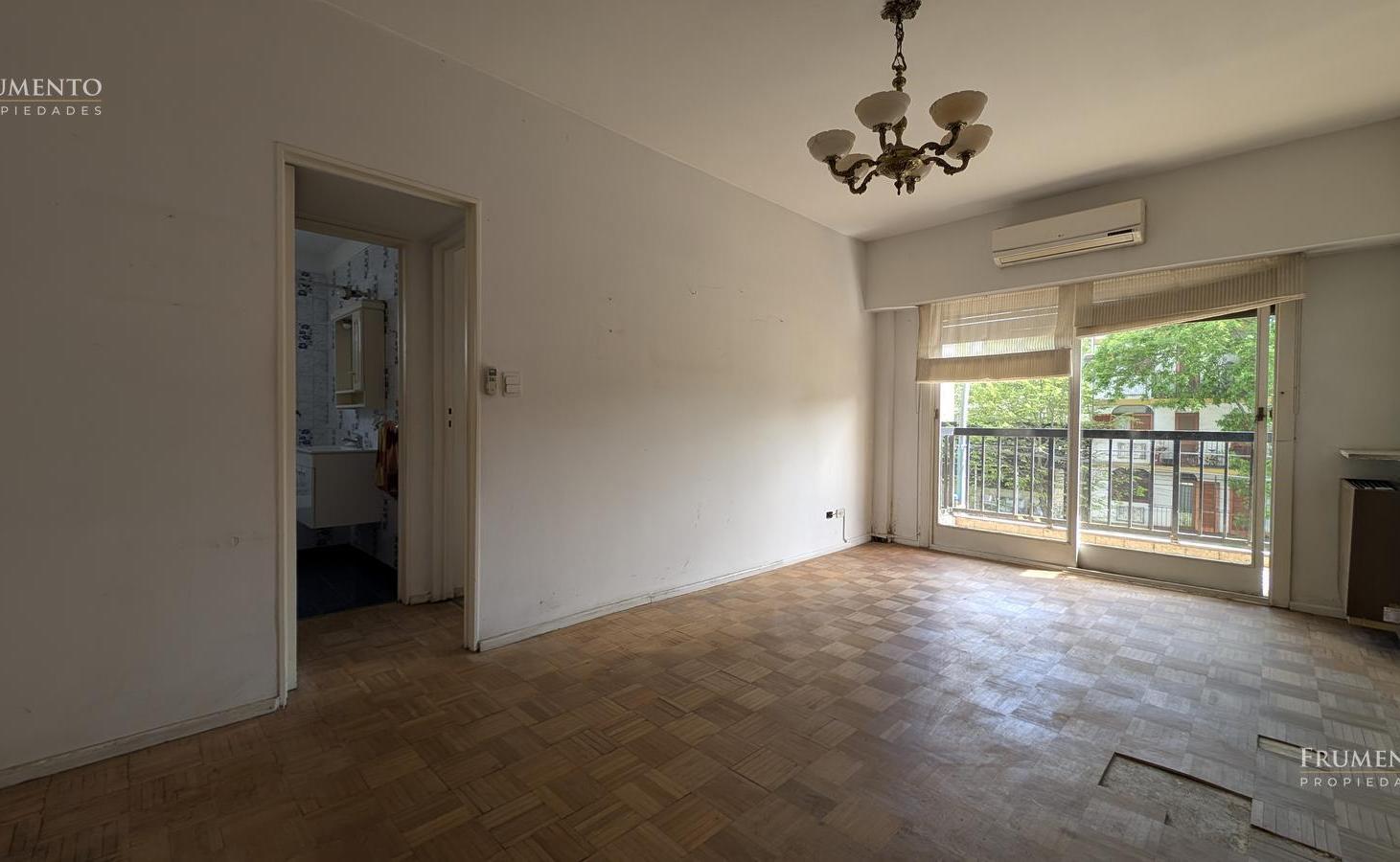Foto de DEPARTAMENTO 2 AMB. SOBRE AV. LIBERTADOR, 40 M2 CUBIERTOS, imagen 3