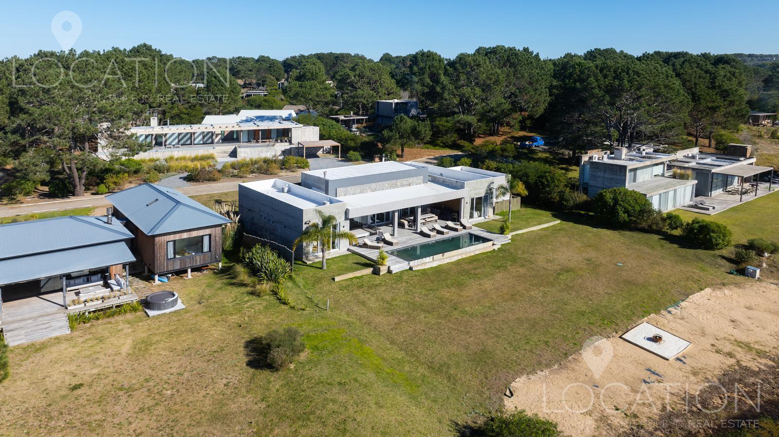 Alquiler casa 4 dormitorios barrio cerrado Laguna Escondida, José Ignacio