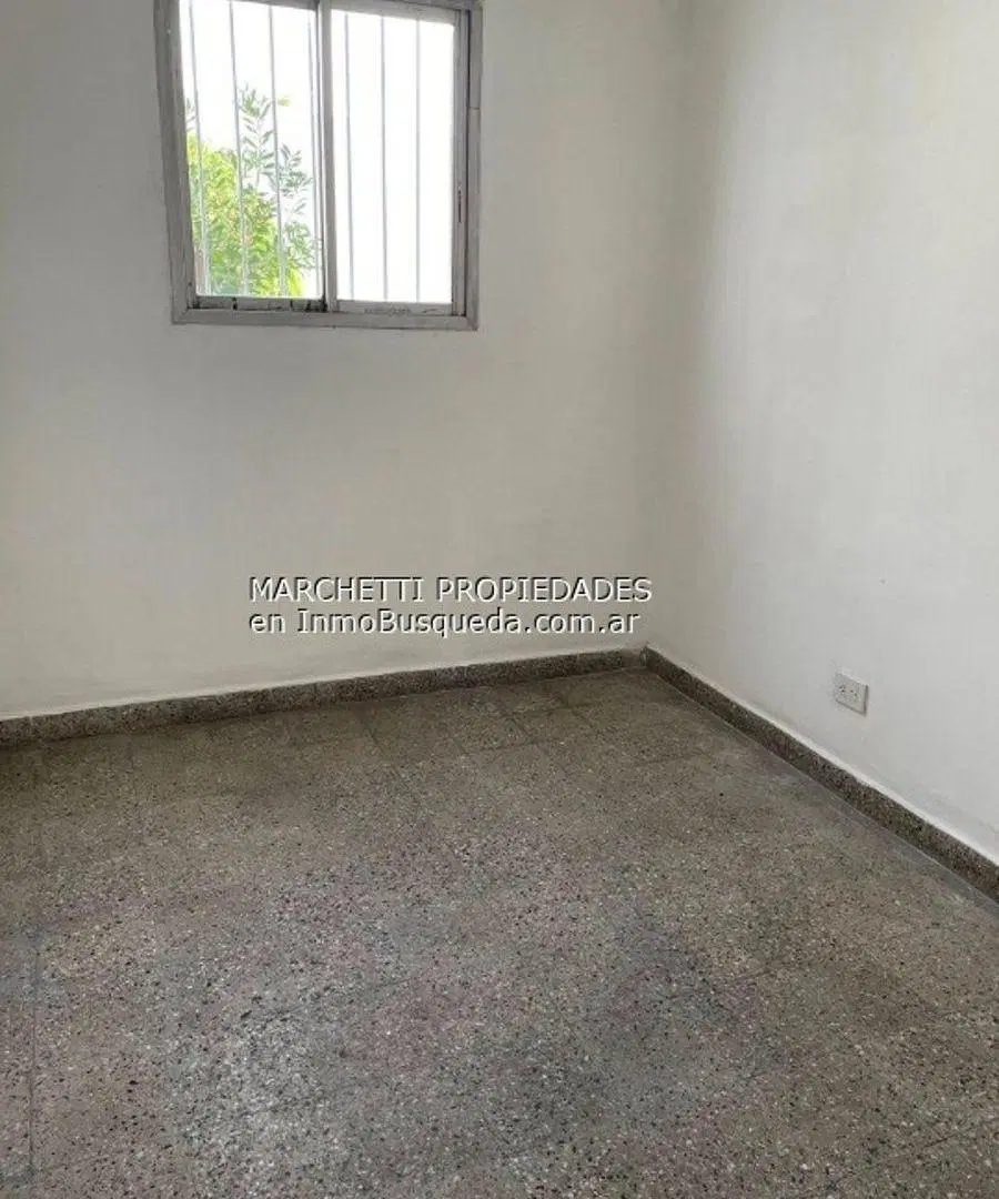 LOCAL EN ALQUILER 30 Y 66 5