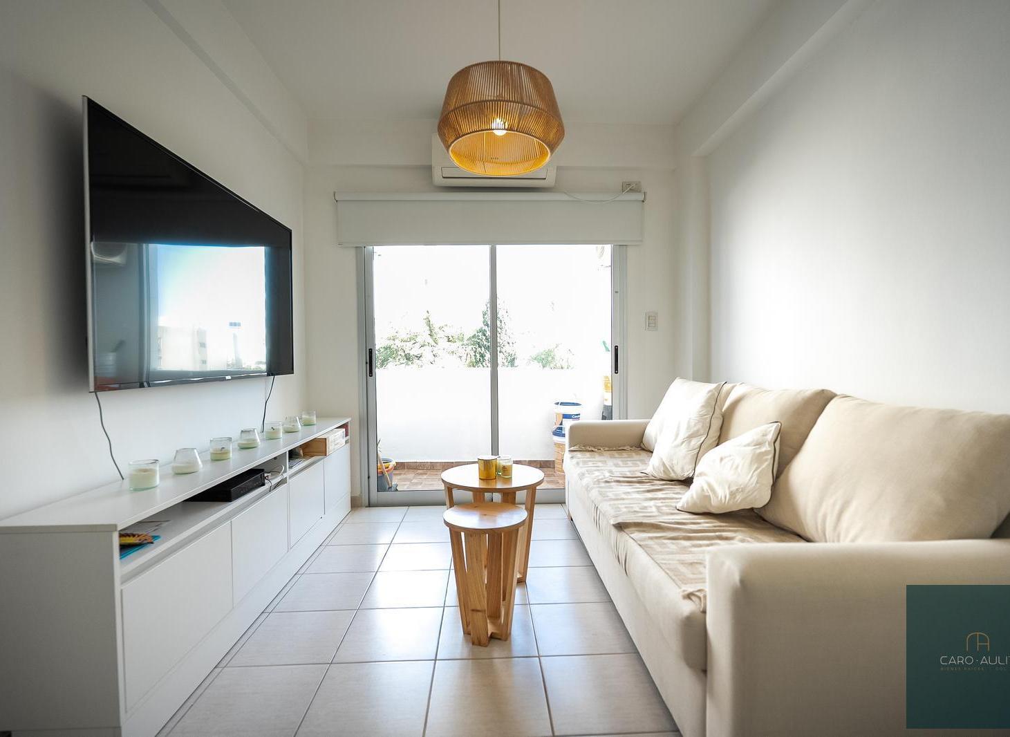 Foto de Departamento de un dorimorio con balcon a la venta, La Plata, imagen 2