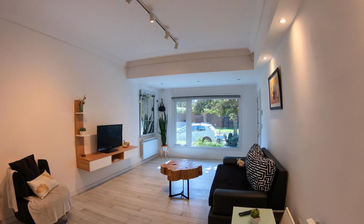 PH de 3 ambientes con garage, patio y terraza