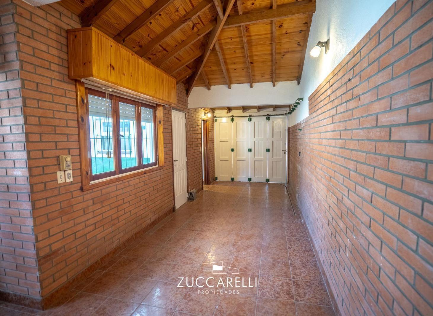 Foto de Casa de 3 ambientes con quincho y garage, imagen 3