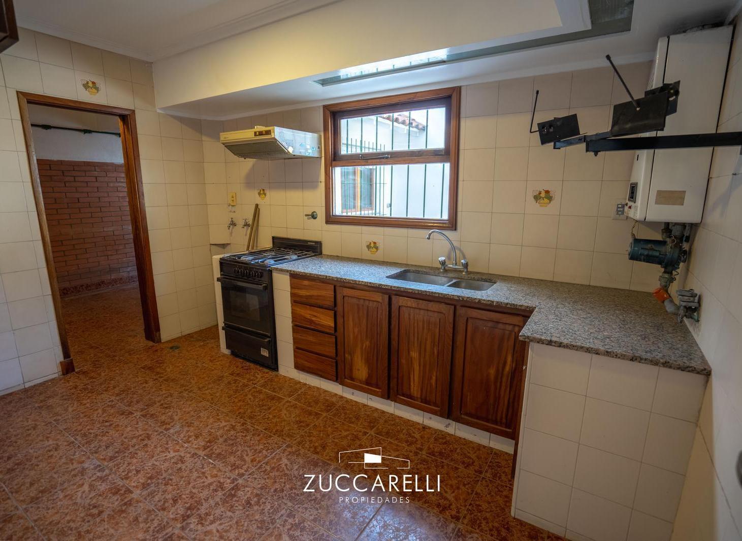 Foto de Casa de 3 ambientes con quincho y garage, imagen 5
