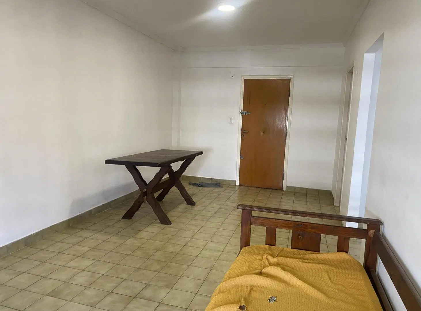 Alquiler 24 meses departamento de 2 ambientes al frente con balcon saliente 1