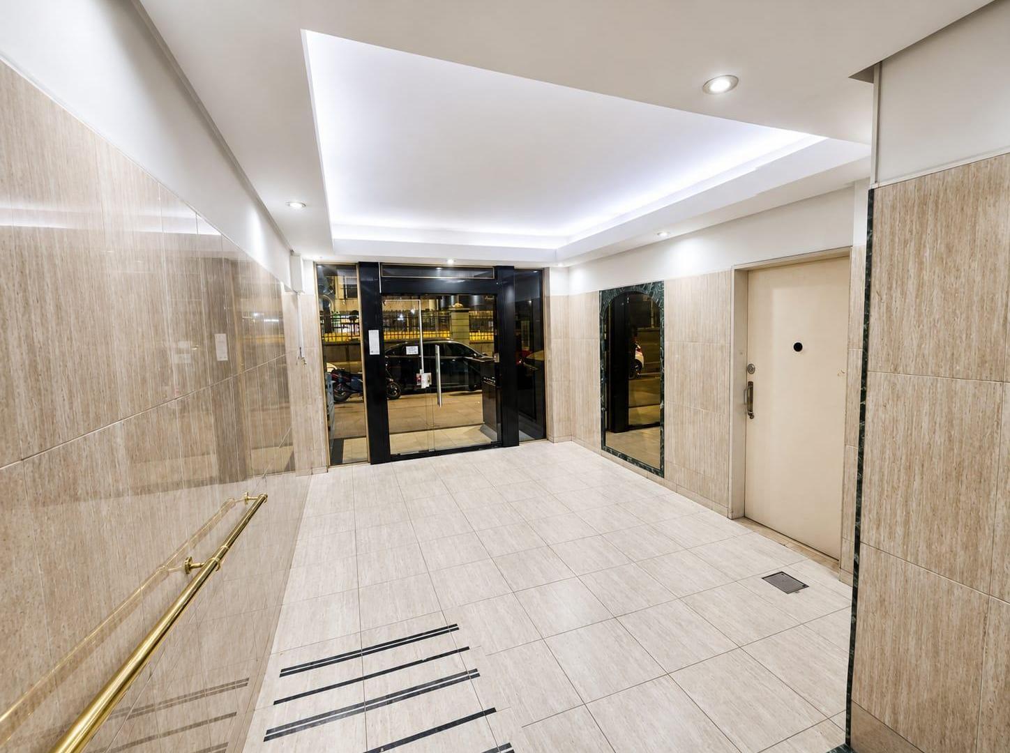 Foto de Departamento 4 ambientes con Dependencia de Servicios - en Caballito, imagen 2