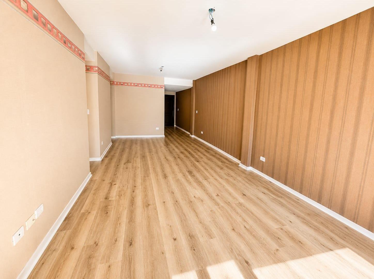 Foto de Semi piso de 4 ambientes con cochera y baulera / con piscina, solarium, imagen 3
