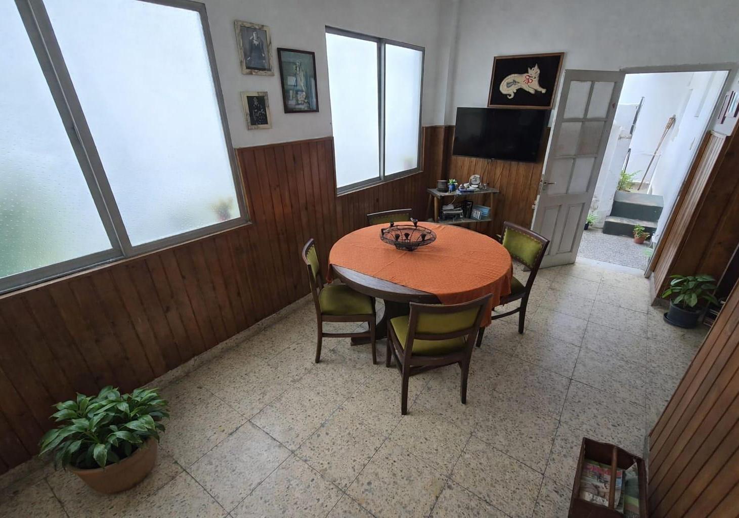 Foto de Casa en Villa Urquiza - con Depto (Ph), imagen 2