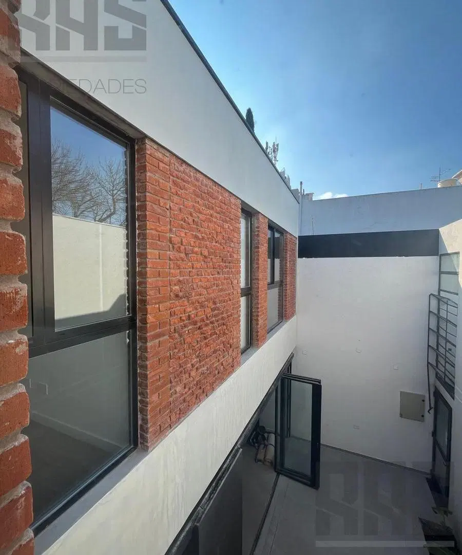 EXCELENTE PH 3 AMB A ESTRENAR CON PATIO 3