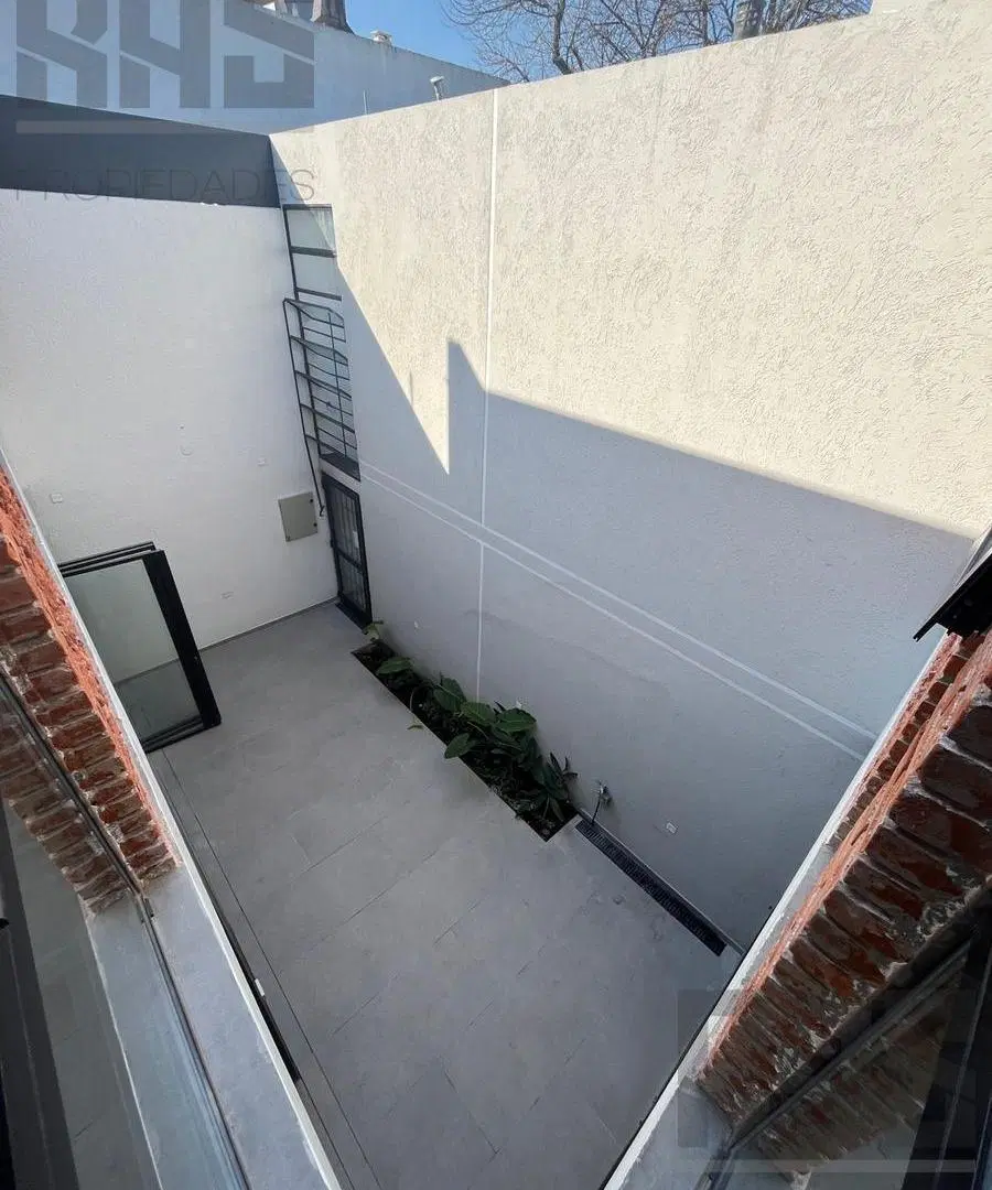EXCELENTE PH 3 AMB A ESTRENAR CON PATIO 8