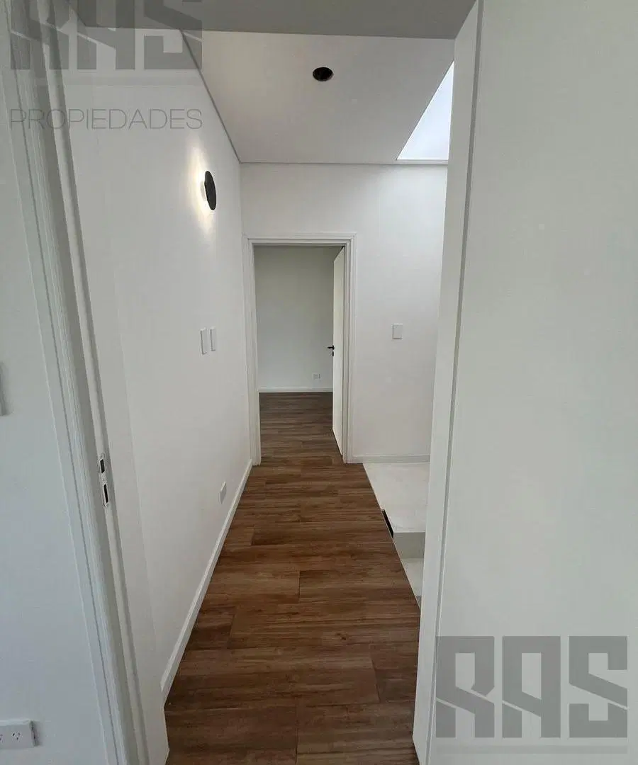 EXCELENTE PH 3 AMB A ESTRENAR CON PATIO 5