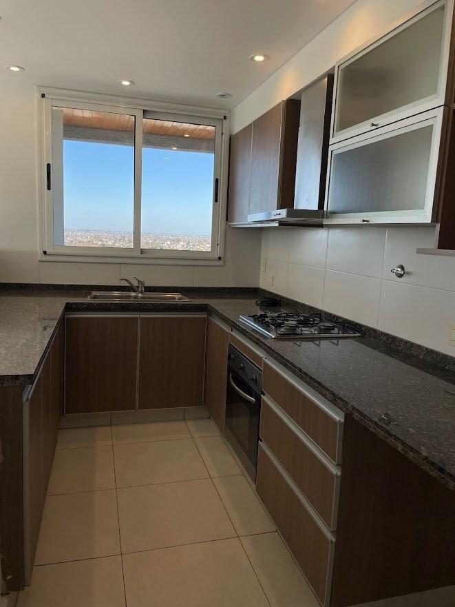 Foto de Departamento de 75 m2, 2 dormitorios en alquiler en Lomas de Zamora, imagen 5