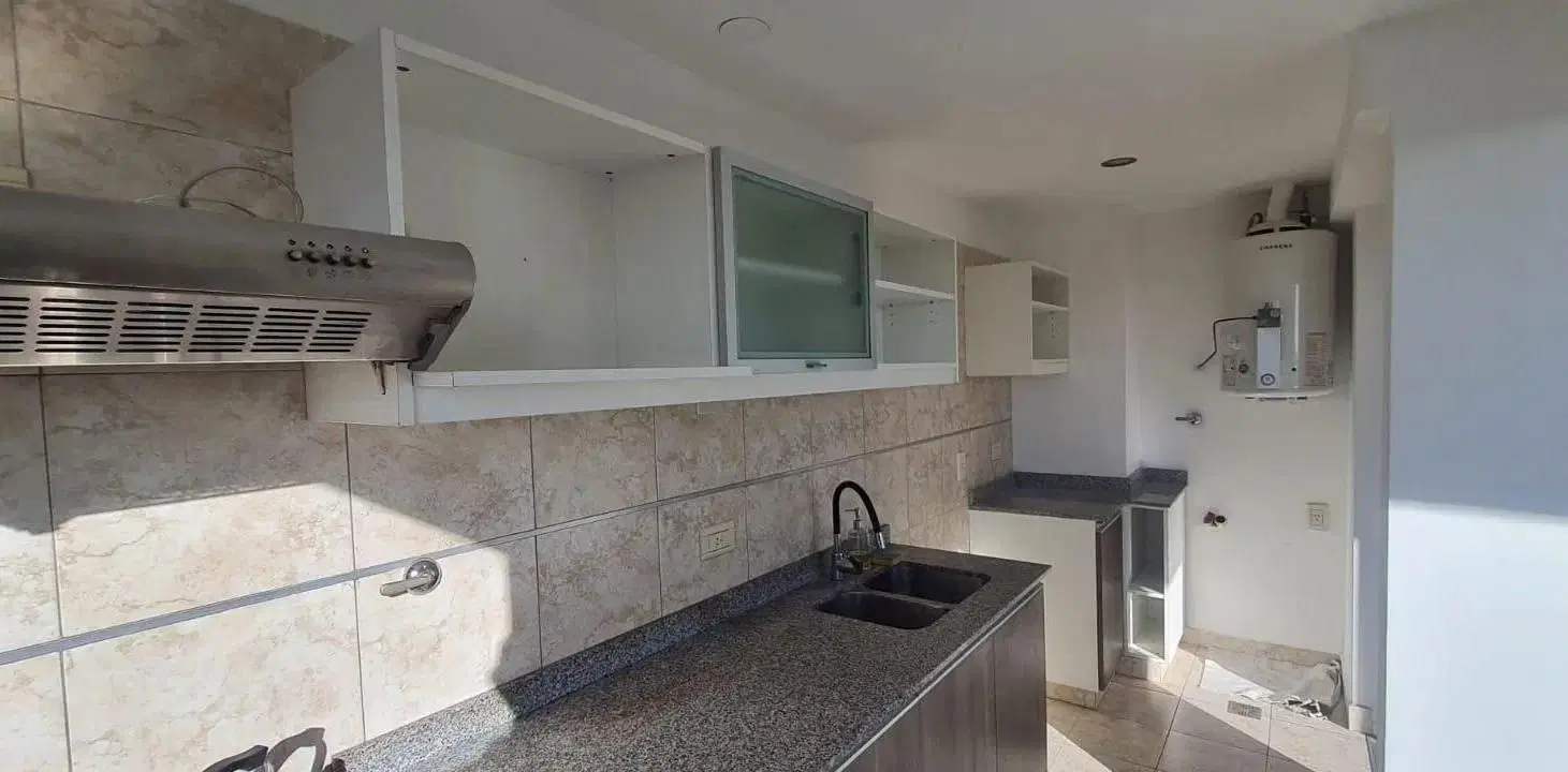 Departamento  en Venta en Lomas de Zamora, G.B.A. Zona Sur, Argentina 5