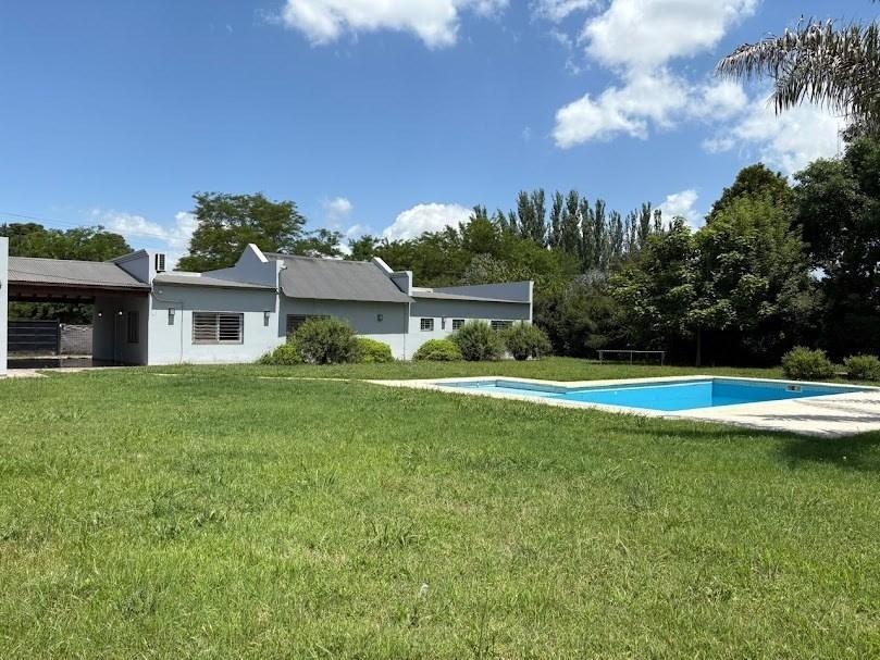 Foto de Casa Chalet en Venta en Empalme Lobos, Lobos, Resto de la Provincia, imagen 1