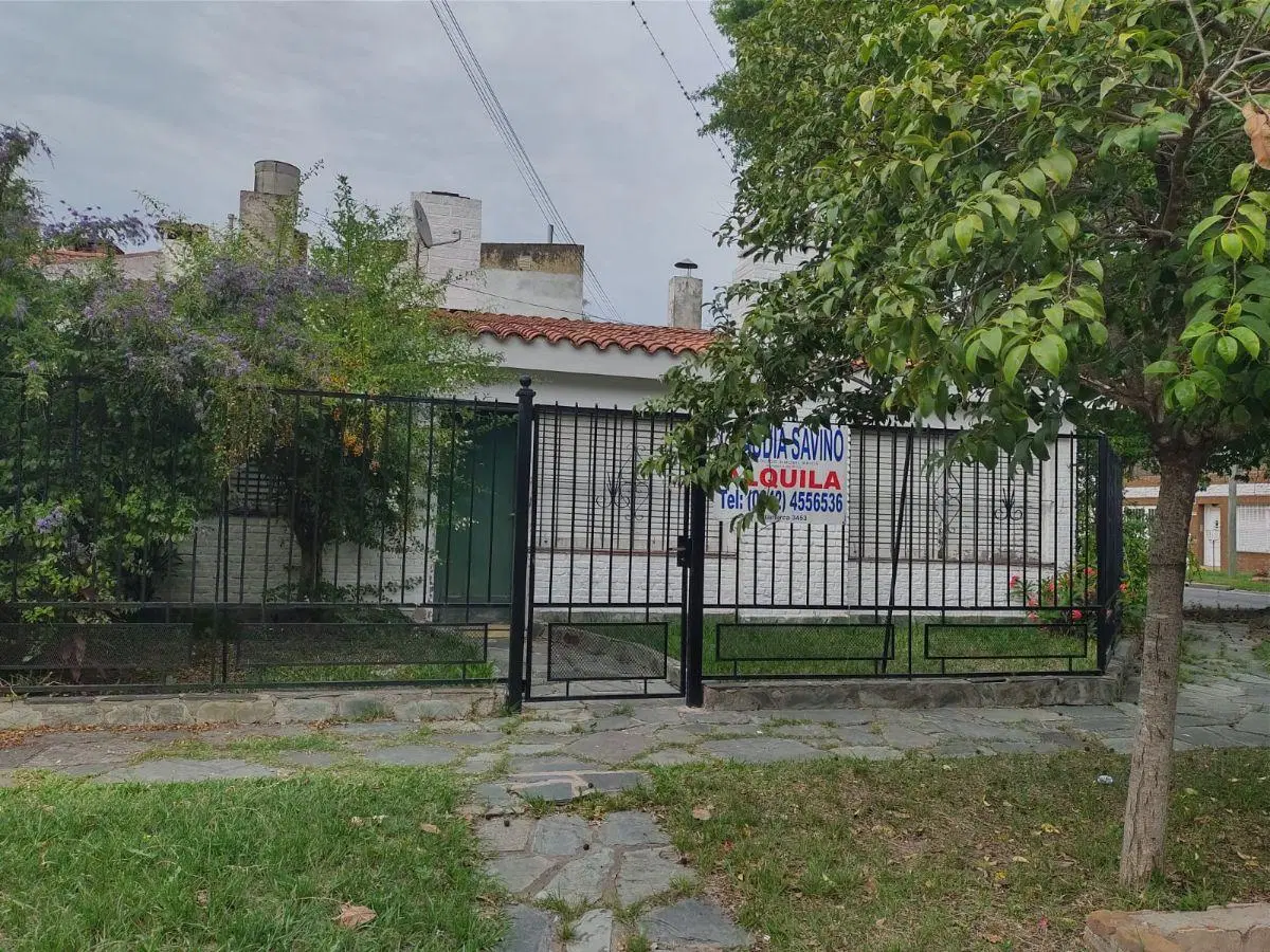 Casa con 88 m² de terreno y 1 dormitorio en venta en Guadalupe Noreste 4
