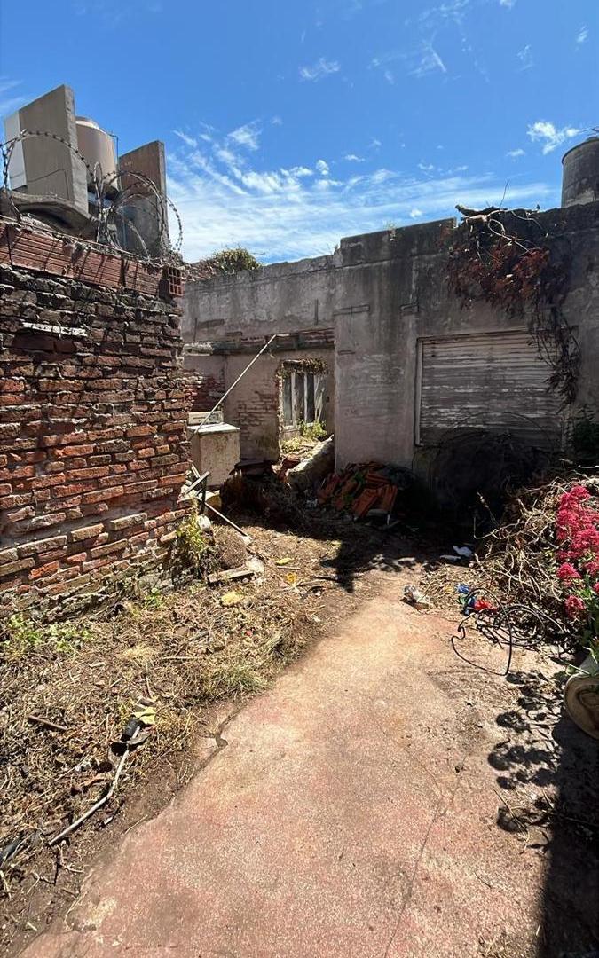 Foto de Venta ph a demoler en Chauvin, imagen 2
