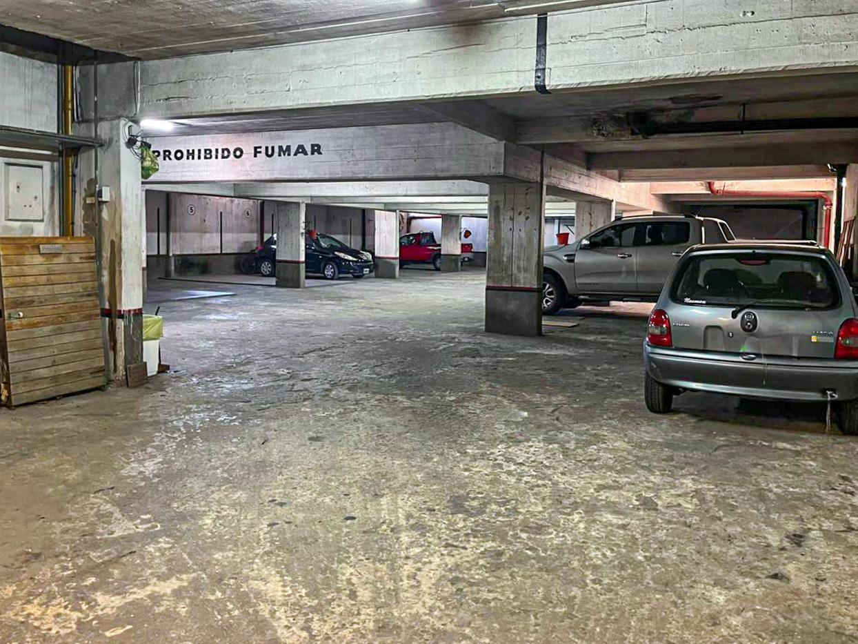 Foto de Venta Cochera en La Perla planta baja, imagen 3