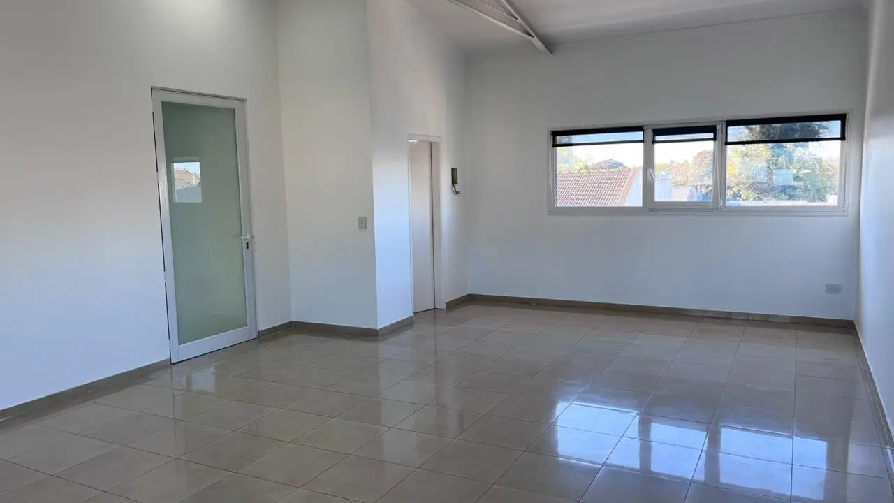Alquiler PH 3 ambientes en Sarmiento primer piso por escalera 4