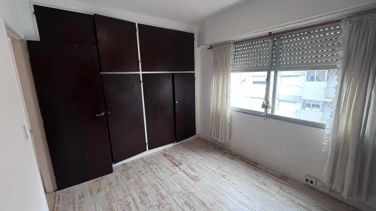 ALQUILER DEPARTAMENTO 2 AMBIENTES MACROCENTRO AL FRENTE CON BALCÓN SIN EXPENSAS 2