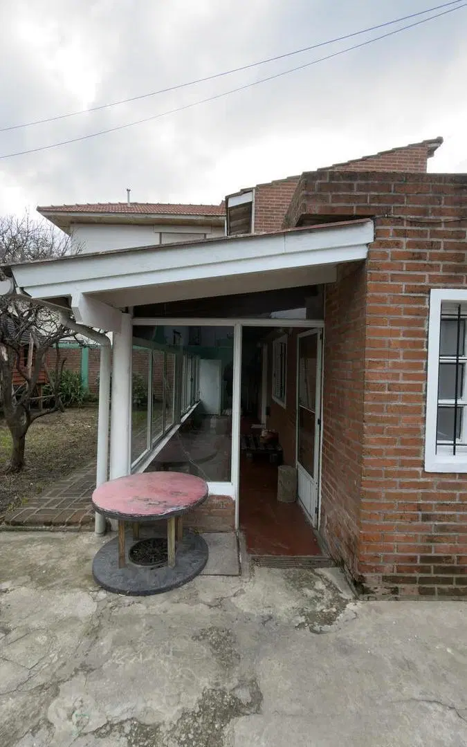 Casa 4 ambientes patio garage living galeria El Martillo Mar del Plata 3