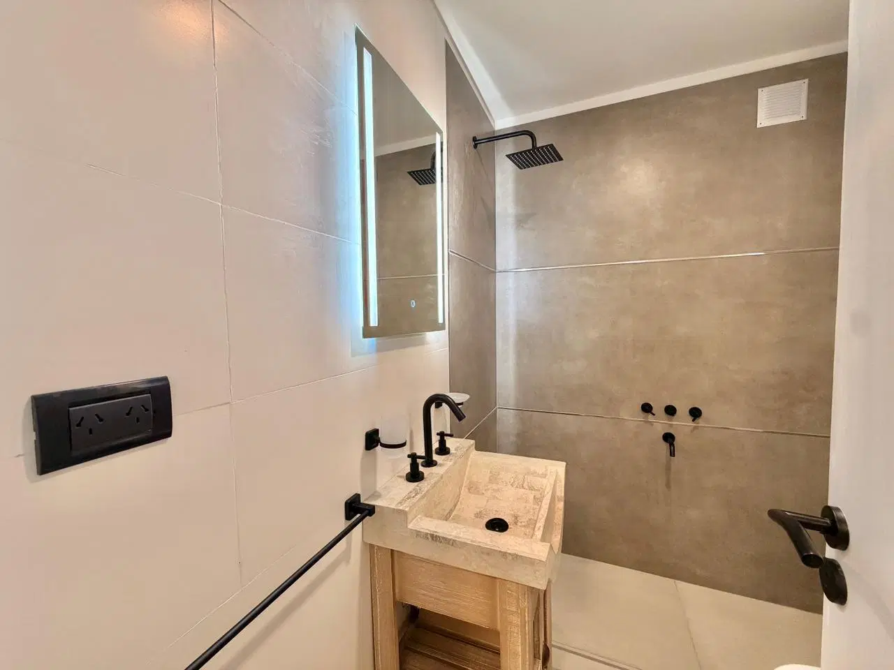Venta Departamento monoambiente en Mar Del Plata reciclado 3