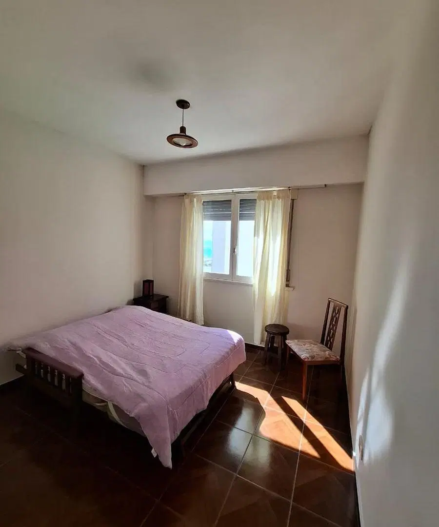 Dpto 4 ambientes a la venta con Balcón y dependencia a una cuadra del mar y centro MIRAMAR 3