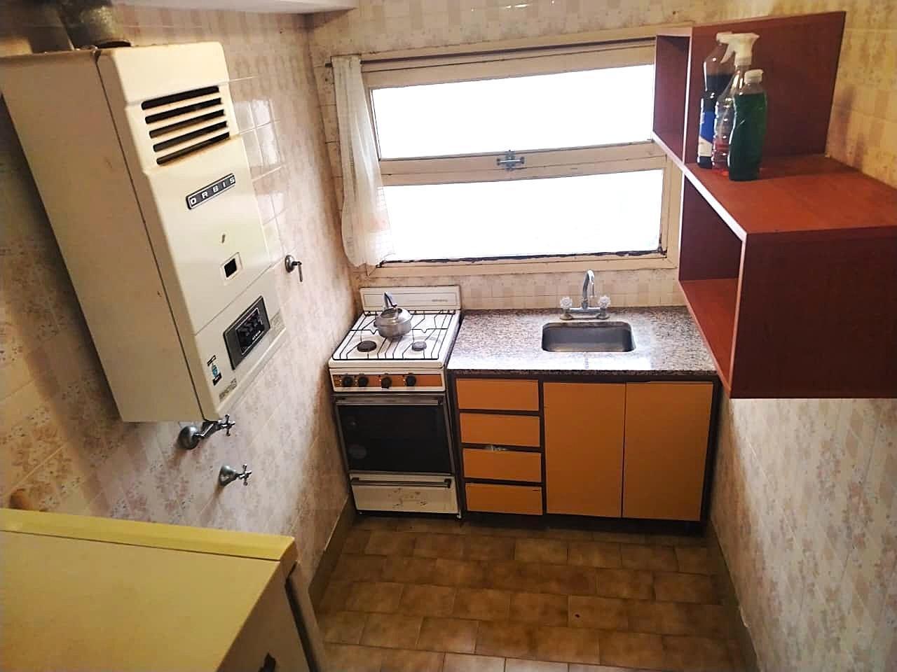 Foto de Departamento 2 amb con balcón EN ALQUILER cochera, SUM, patio con, imagen 2