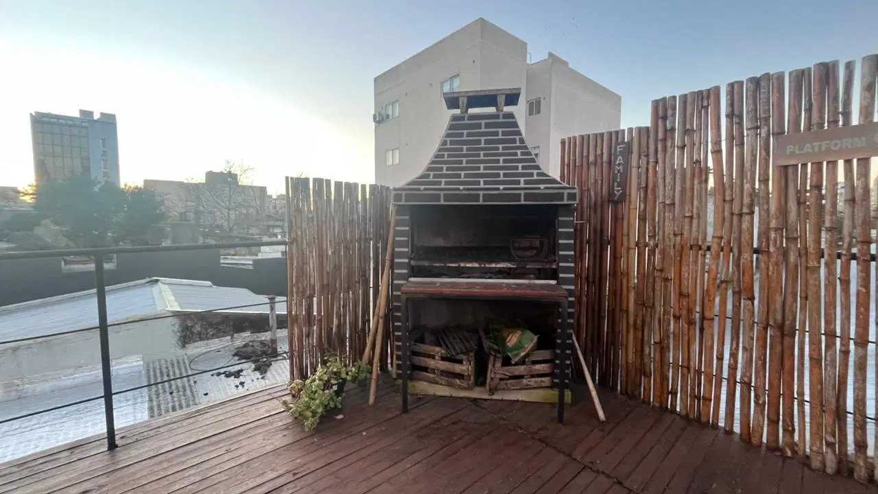 Venta PH 4 ambientes con gran terraza en Chauvin 3