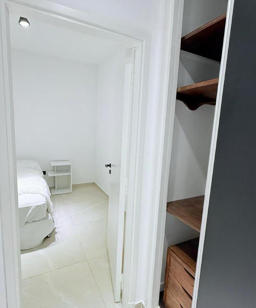 Foto de Departamento 2 ambientes con balcon reciclado en Plaza Colon, imagen 4