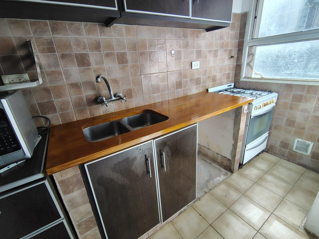 Foto de Alquiler Departamento 2 ambientes al frente en Plaza Colon, imagen 5