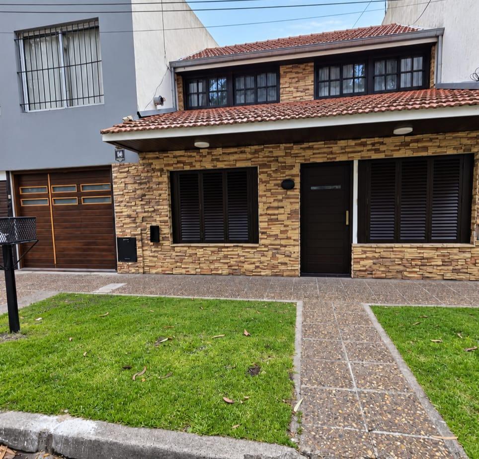 Foto de Casa 5 amb en alquiler en Parque Luro, imagen 4
