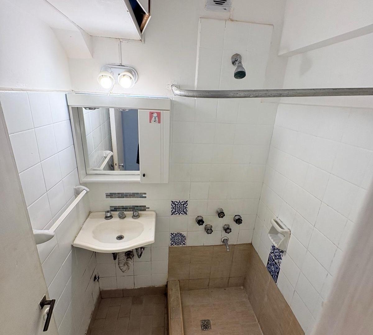 Foto de Alquiler 24 meses departamento monoambiente en Plaza Mitre, imagen 4