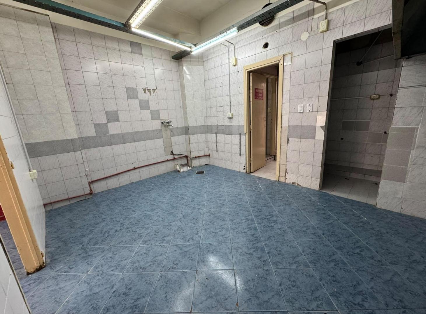 Foto de Local comercial en venta 58 m² La Perla, imagen 3