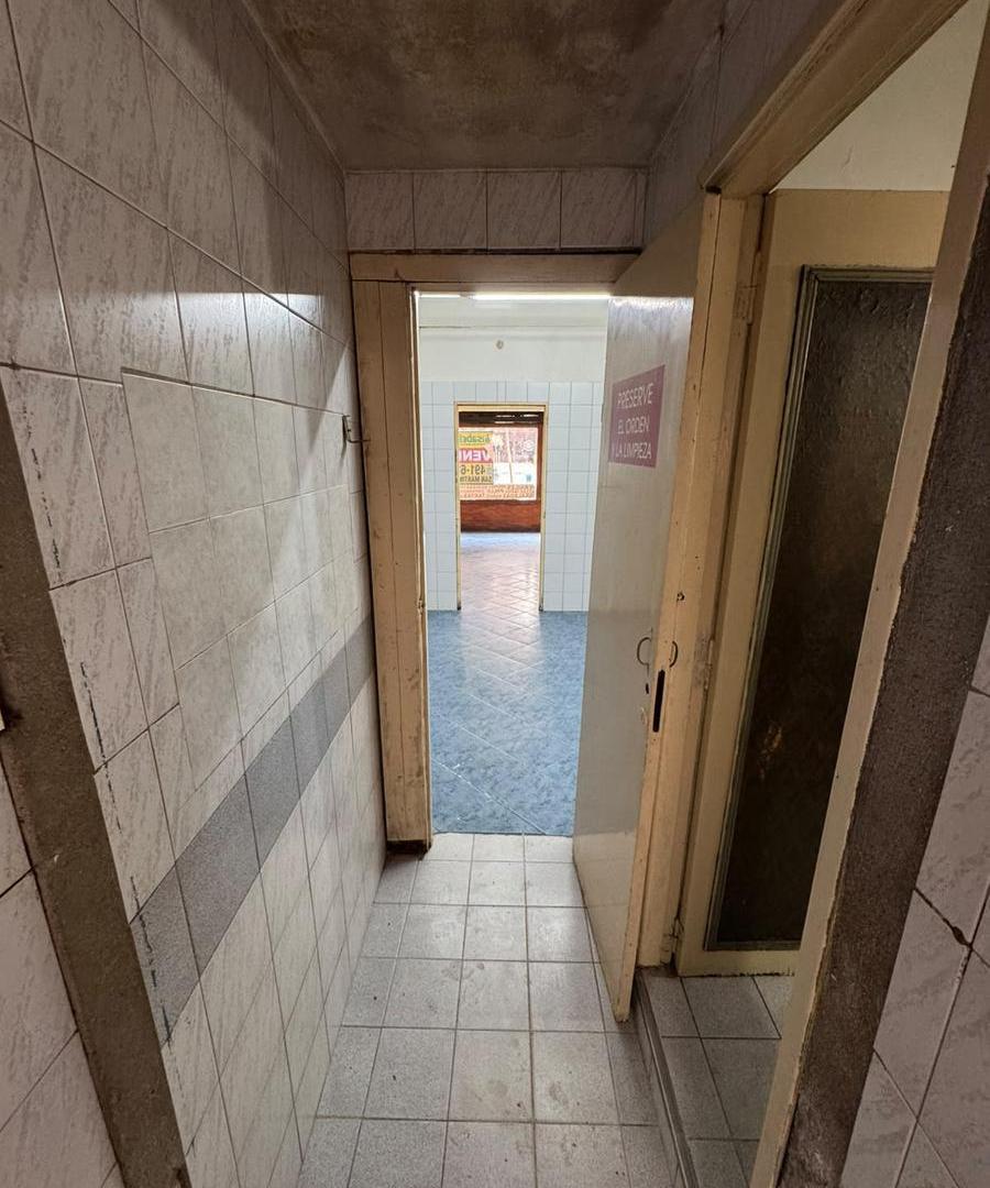 Foto de Local comercial en venta 58 m² La Perla, imagen 4