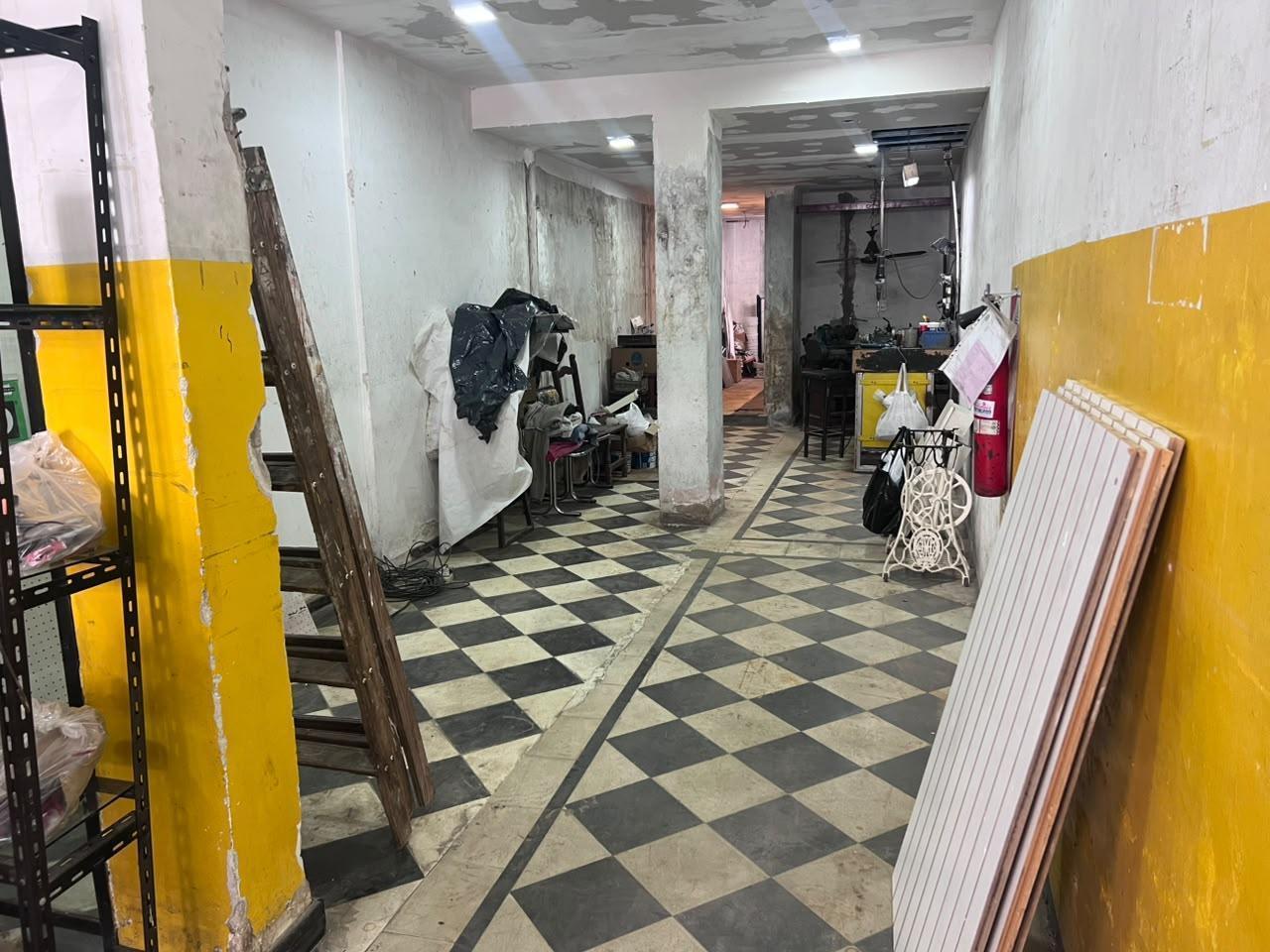 Foto de Alquiler Local Comercial a la calle Zona Centro, imagen 5