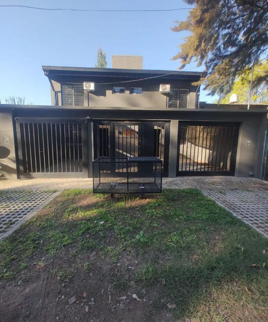ALQUILER | EZEIZA | DUPLEX DOS PISOS | ESPACIO RECREATIVO 1