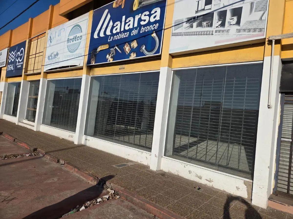 Se alquila Local comercial 2