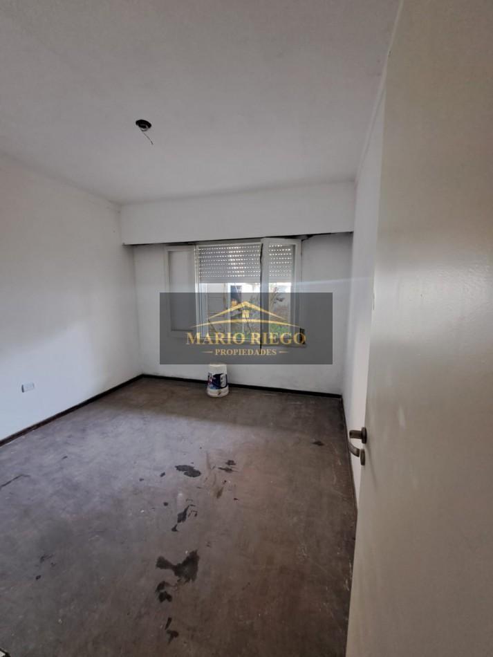 Foto de VENTA CASA CON LOCAL, EN EXCELENTE UBICACION SOBRE AVENIDA PRINCIPAL, imagen 1