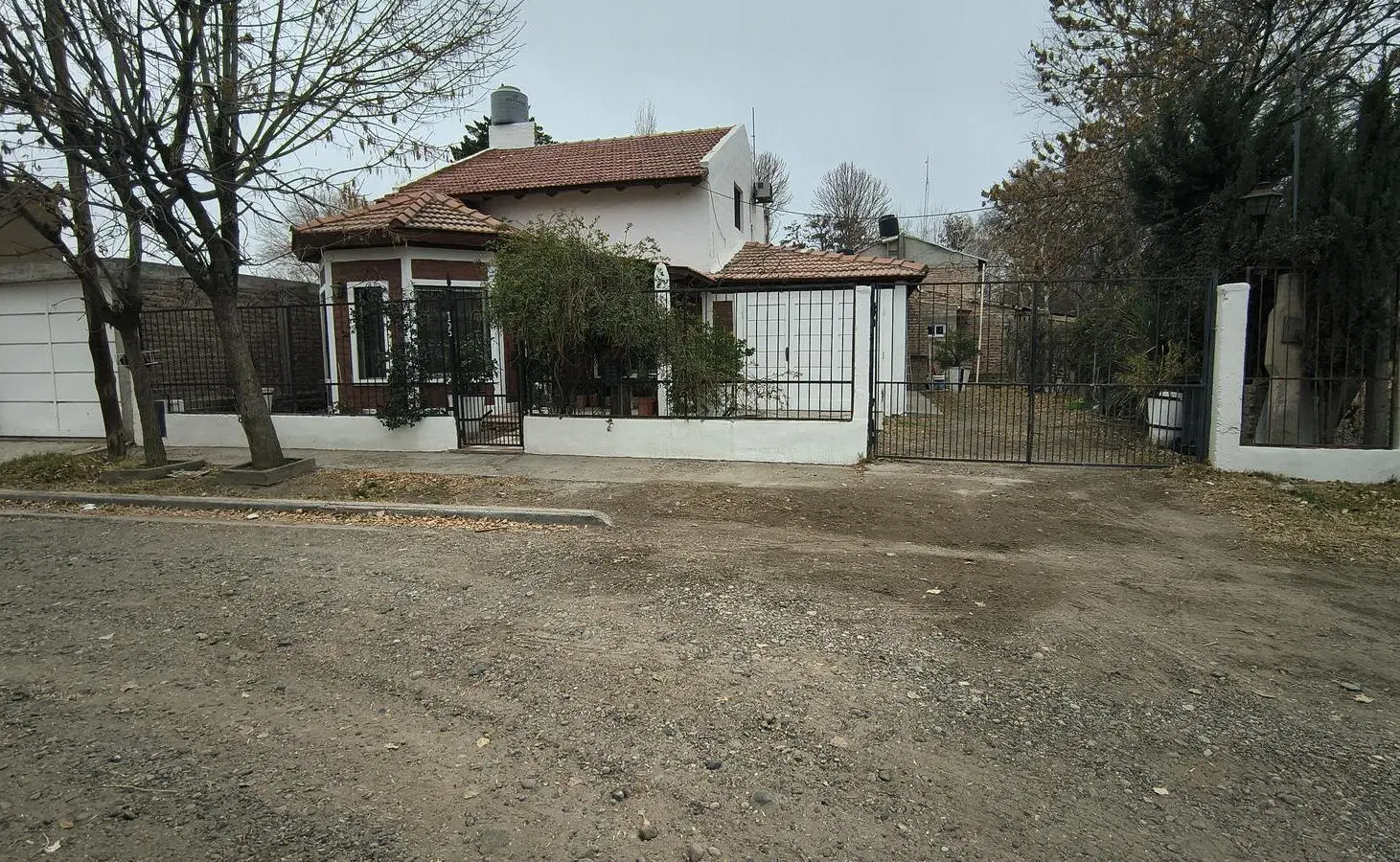 Venta de Casa en Barrio Viñas del Rio de Plottier 2