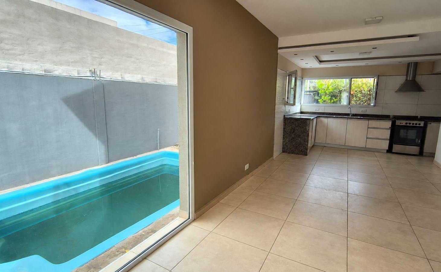 Foto de Alquiler de Casa 5 Ambientes en Barrio Conea de Plottier, imagen 5