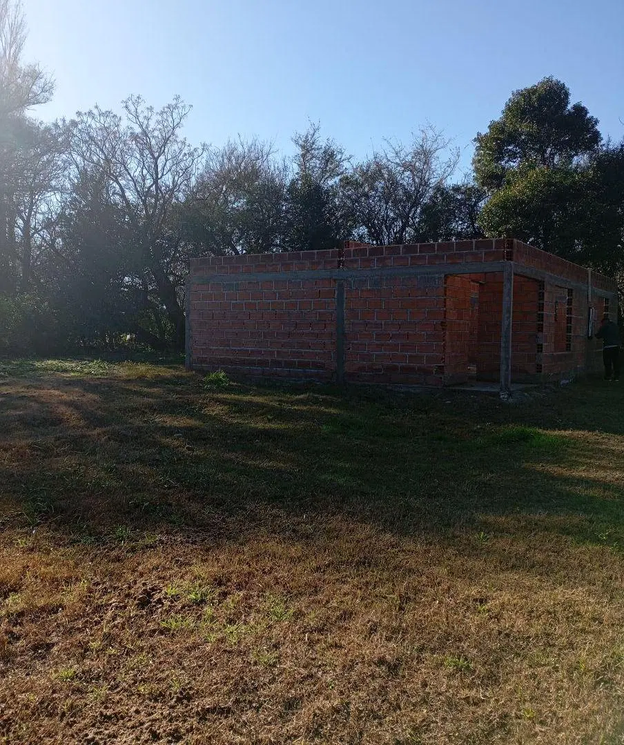 Terreno De 981 M2 Con Estructura A Terminar Y Escritura- San Francisco Del Monte De Oro- San Luis 3