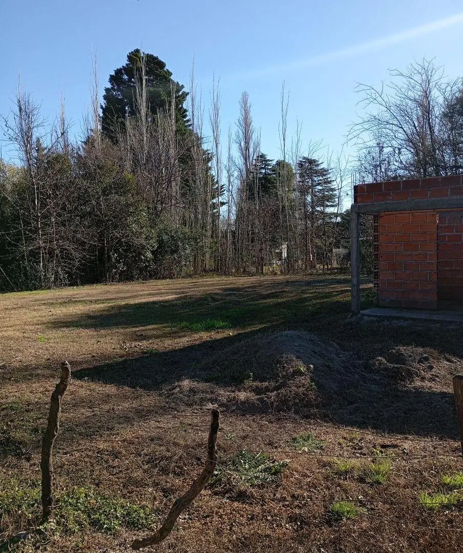 Terreno De 981 M2 Con Estructura A Terminar Y Escritura- San Francisco Del Monte De Oro- San Luis 2