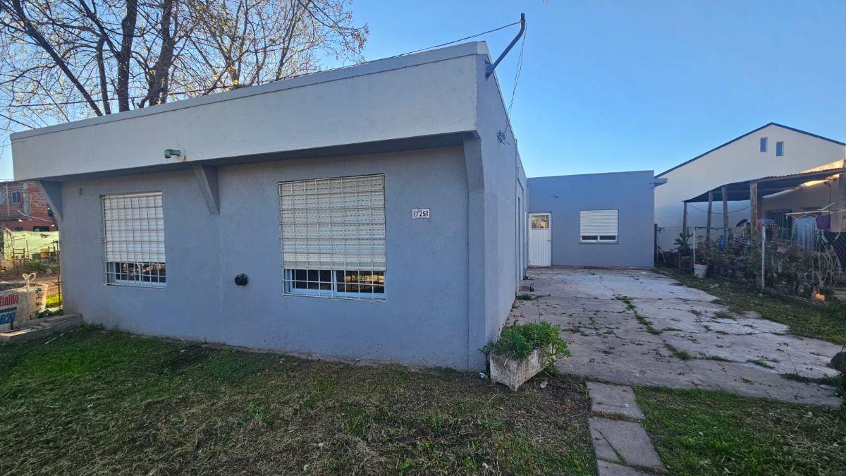 Foto de VENDO CASA DE 3 AMBIENTES EN CALLE SOLIS 725- TRISTAN SUAREZ, imagen 1