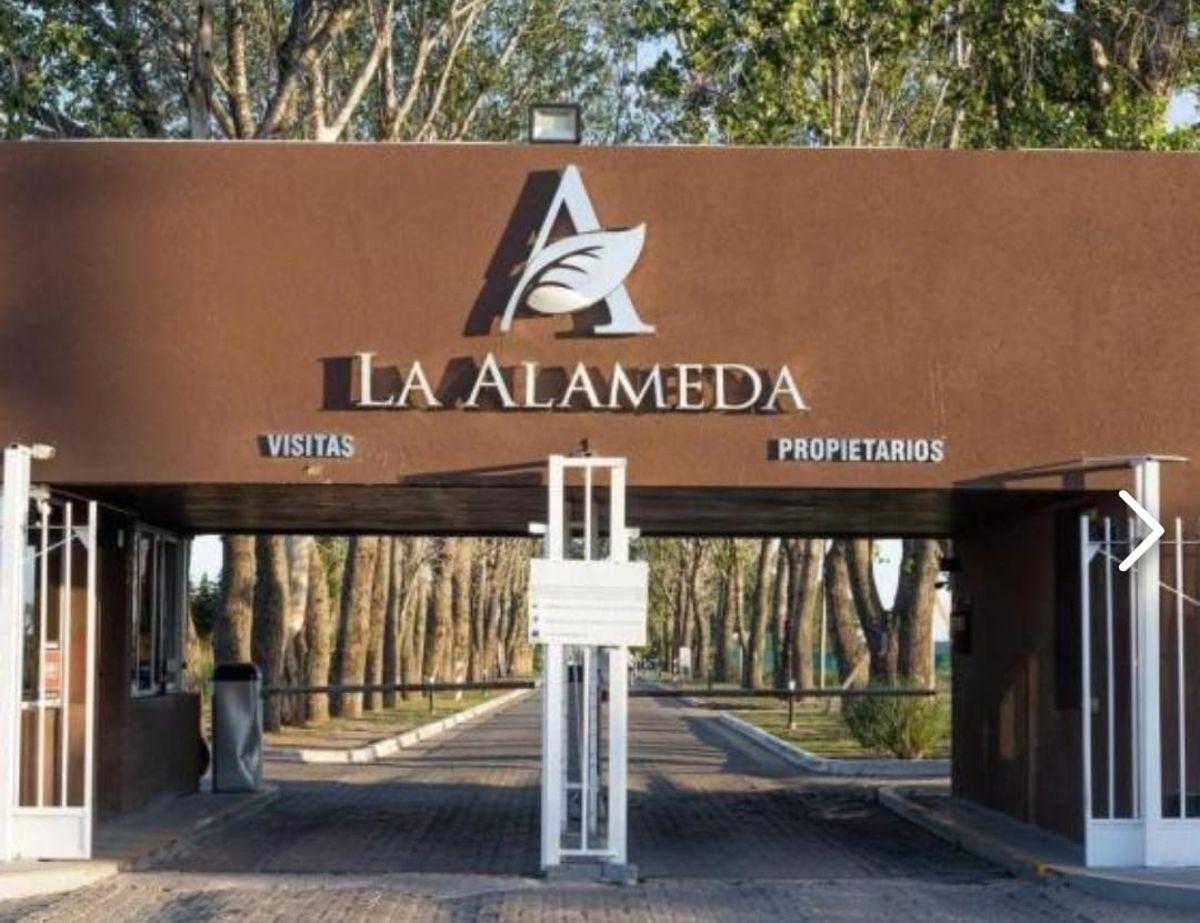 Foto de VENDO HERMOSO LOTE DE 800 m2 EN LA ALAMEDA COUNTRY CANNING, imagen 2