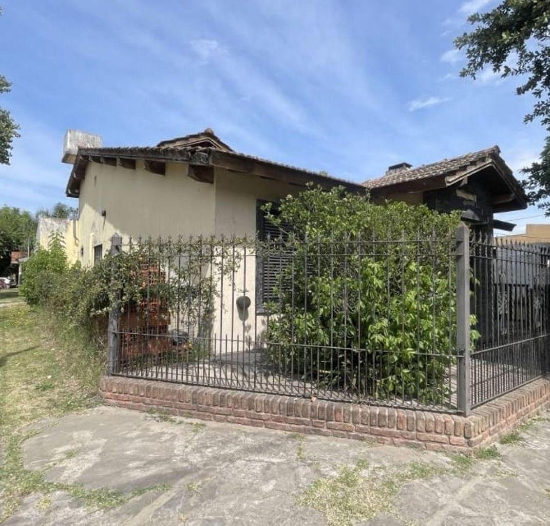 Foto de VENDO EXCELENTE CASA DE 7 AMBIENTES EN CALLE BELGRANO 495, TRISTAN, imagen 2