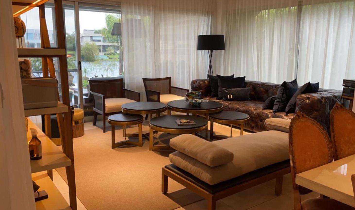 CASA DE 5 DORMITORIOS- Venta, NORDELTA
