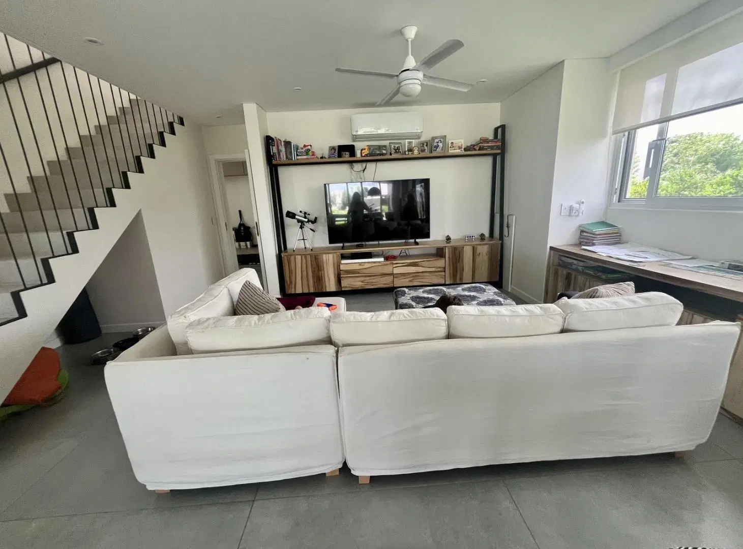CASA AL AGUA EN VIRAZON DE 5 DORMITORIOS -VENTA 2